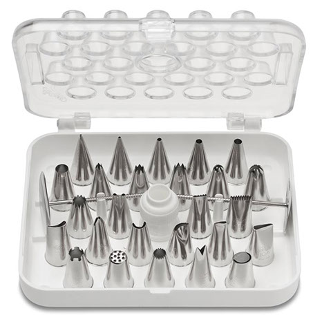 August Thomsen 782 29-Piece Pastry Decorating Tube Set